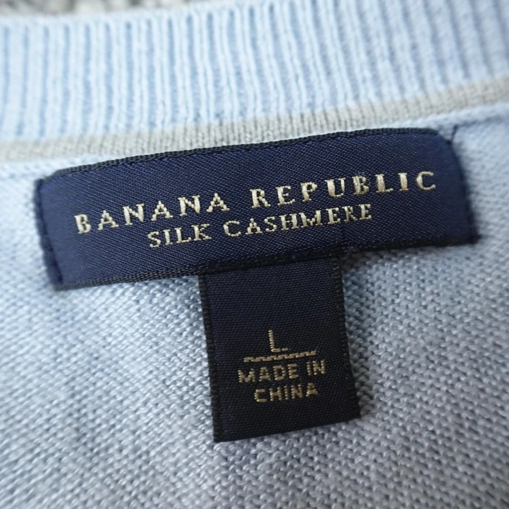 Banana Republic Sweater Mens L Blue Silk Cashmere V Neck Knit Cozy Soft Pullover